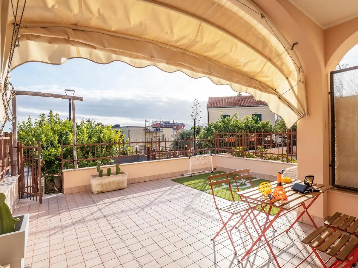 Babyaccommodation Family Garden Borgio Verezzi Apartament