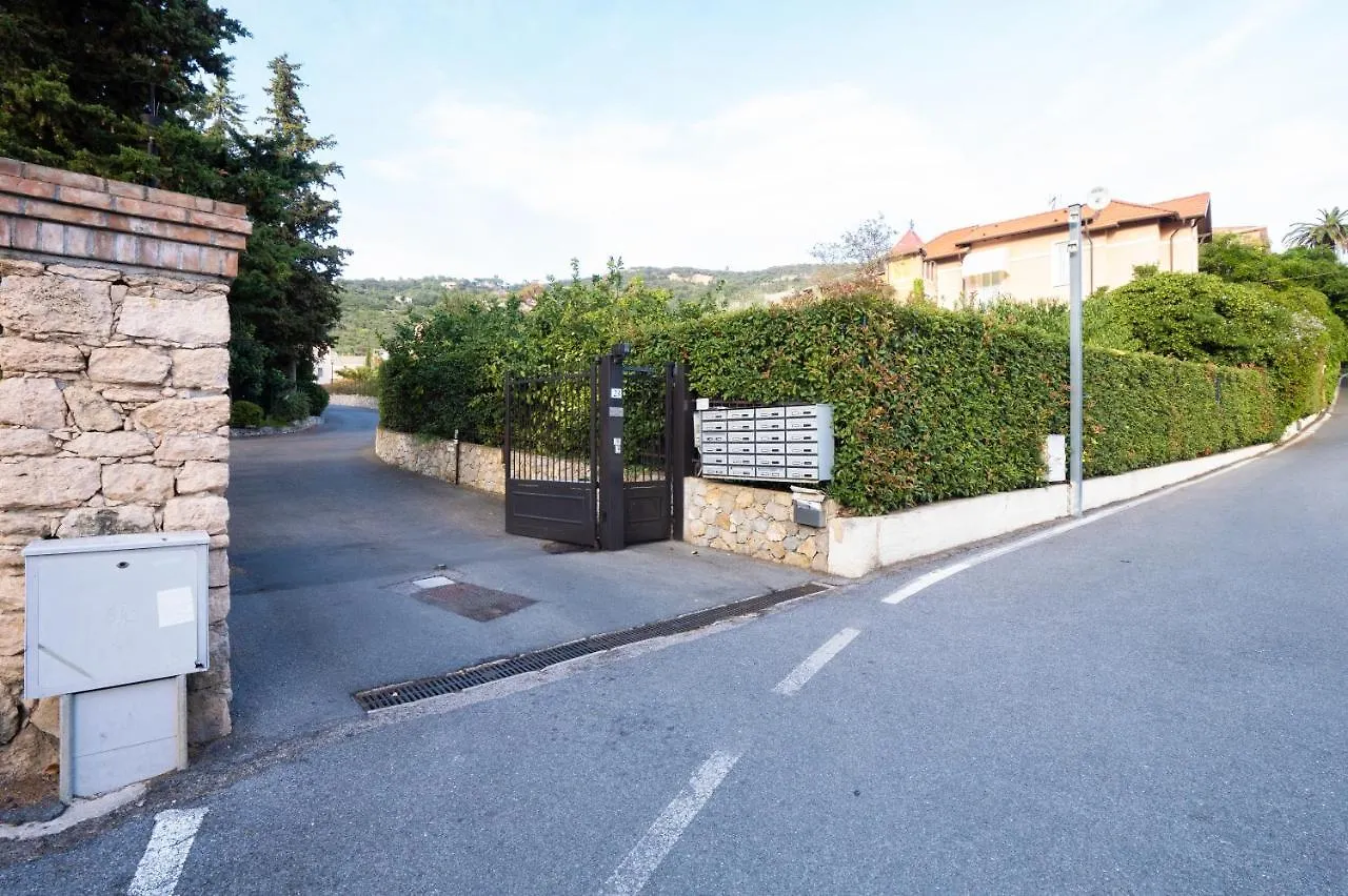 Apartment Babyaccommodation Family Garden Borgio Verezzi